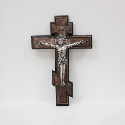 Crucifix de perete K02